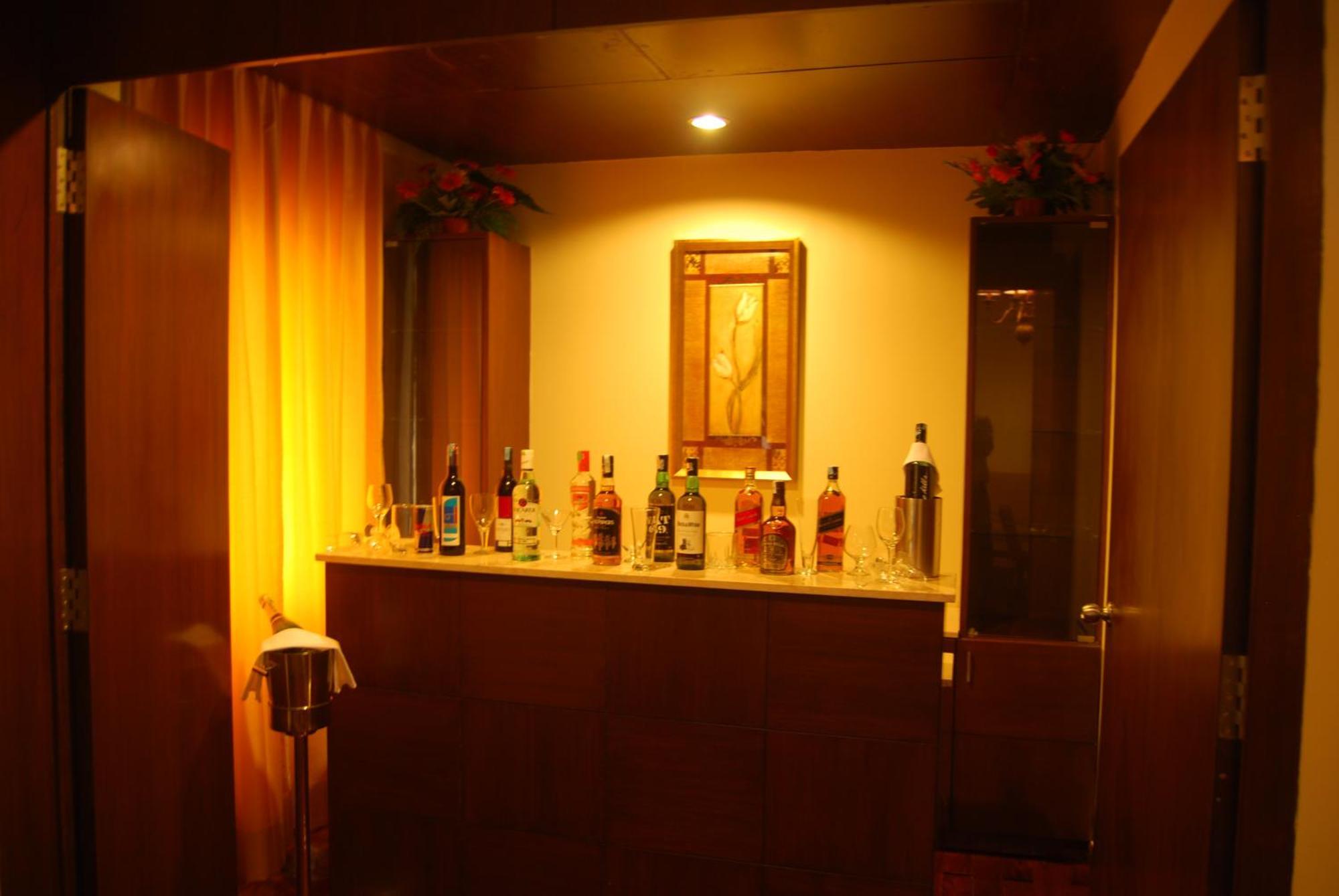 Hotel Hassan Ashok Habitación foto