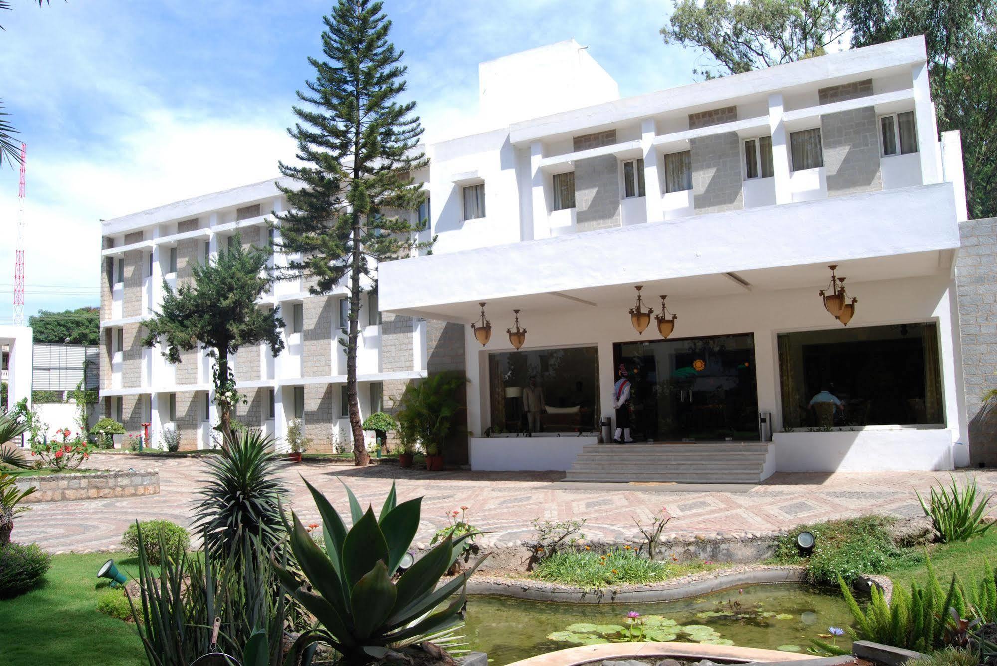 Hotel Hassan Ashok Exterior foto